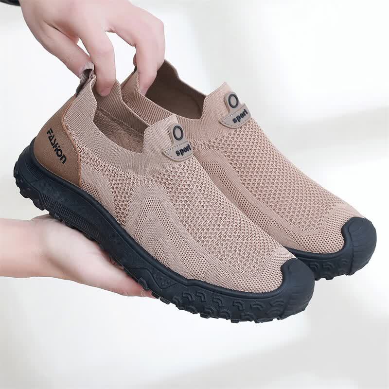 Men Shoes Ecco - Sommerliche Herren-Freizeitschuhe mit elastischem Slip-On-Design, stoßfester
